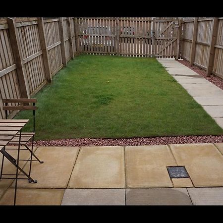 Peaceful, Lovely And Modern, Entire House Edimburgo Exterior foto